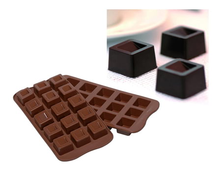Силиконовая форма для шоколадных конфет “Куб” 