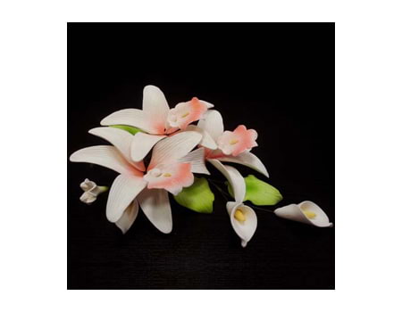 Букет из мастики “Каллы и Орхидеи” 